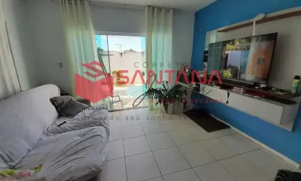 Casa Térrea com 2/4 à Venda em Catu de Abrantes – Oportunidade Residencial ou Comercial!