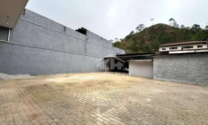 Loja para alugar, 748 m² por r$ 17.610,00/mês - várzea - teresópolis/rj