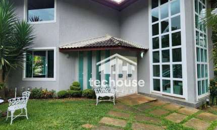 Casa em Condomínio de Luxo em Quebra Frascos - Teresópolis