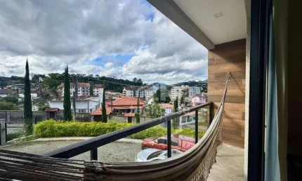 Casa com 2 dormitórios à venda, 117 m² por R$ 595.000,00 - Iucas - Teresópolis/RJ