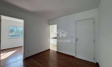 Apartamento com 2 quartos à venda, 50 m² por R$ 250.000 - Pimenteiras - Teresópolis/RJ