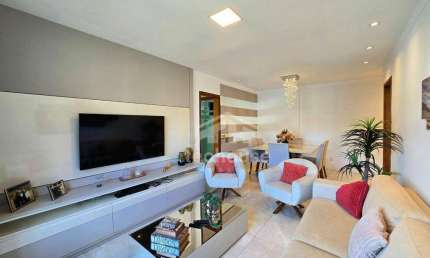 Teresópolis: Apartamento Alto Padrão de 114m² no Centro - 3 Quartos 1 Suíte com Varanda, Reformado, Planejados e Lazer Completo