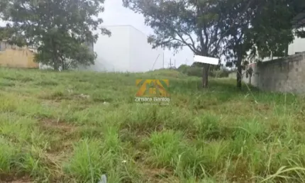 Terreno - 700 m² - 103 sul (ACSO 1) - Próximo ao Tins Mania restaurante e pizzaria - Palmas/TO