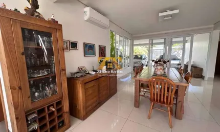 Sobrado Alto Padrão, com 3 suítes, 280 m² - 303 sul (Arso 31) - Palmas/TO