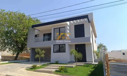 Sobrado Alto Padrão com 4 suítes - 322 m² - 1605 sul - Condomínio Mirante do Lago - Próxima a ULBRA - Palmas/TO