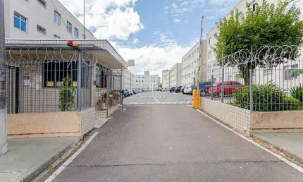 Apartamento com 2 quartos à venda na Rua Professor Waldir de Jesus, 228, Capão Raso, Curitiba, 48 m2 por R$ 249.990