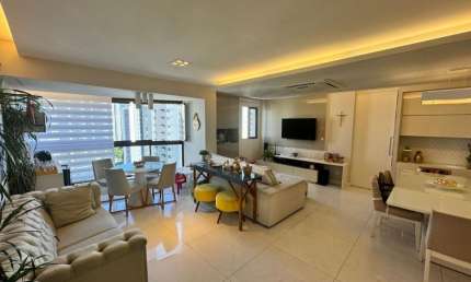 Apartamento para venda possui 105 metros quadrados com 4 quartos em Rosarinho - Recife - PE