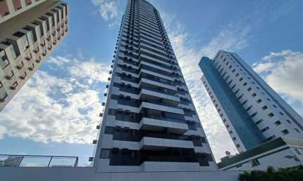 Apartamento para venda possui 110 metros quadrados com 3 quartos em Boa Viagem - Recife - PE