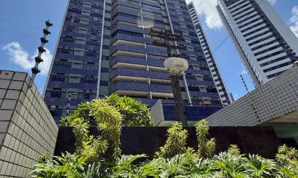 Apartamento  para venda com 166 metros quadrados com 4 quartos em Madalena - Recife - PE
