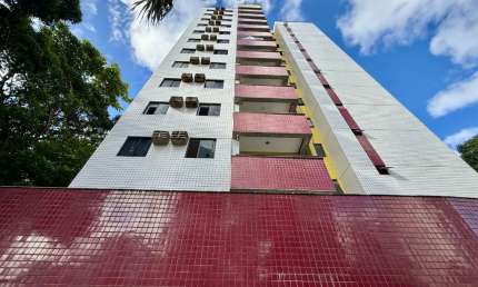 Apartamento  para aluguel e venda com 73 metros quadrados com 3 quartos em Casa Forte - Recife - PE