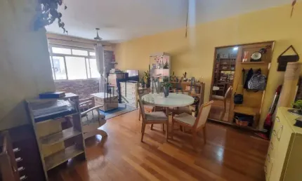 Apartamento à venda no Centro de Campinas-SP: 2 quartos, 2 banheiros e 74,00 m² de área!