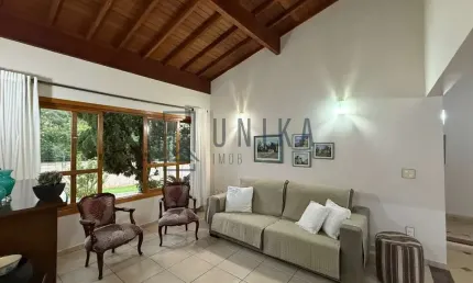 Casa em Condomínio no Estância Paraiso em Campinas-SP: 3 Quartos, 1 Suíte, 4 Banheiros, 4 Vagas de Garagem, 204m² de Área