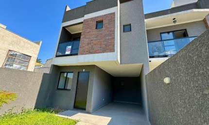 Casa com 3 quartos à venda na Rua Cocos, Uberaba, Curitiba