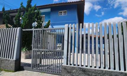 Casa com 3 quartos à venda na Rua Padre Júlio Saavedra, Uberaba, Curitiba