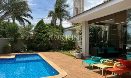 Casa térrea para venda no condomínio Villaggio III Bauru