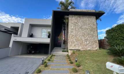 Casa com 4 quartos à venda no FAG, Cascavel 