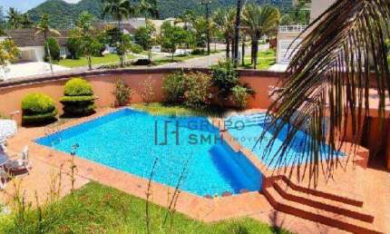 Casa 8 dormitórios à venda no Jardim Acapulco - Guarujá/SP