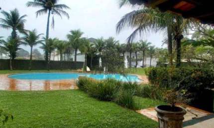 Casa Sobrado Alto Padrão 6 dormitórios a venda ou aluguel no Jardim Acapulco - Guarujá/SP