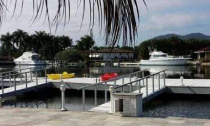 Casa com 4 dormitórios à venda, 600 m² por R$ 7.000.000,00 - Marinas - Guarujá/SP