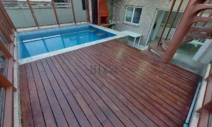 Cobertura com 3 dormitórios à venda, 180 m² por R$ 650.000,00 - Jardim Três Marias - Guarujá/SP