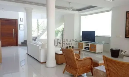 Casa com 4 dormitórios à venda, 470 m² por R$ 3.600.000,00 - Acapulco - Guarujá/SP
