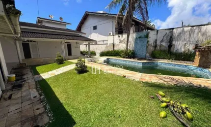 Casa com 3 dormitórios à venda, 280 m² por R$ 1.250.000 - Acapulco - Guarujá/SP