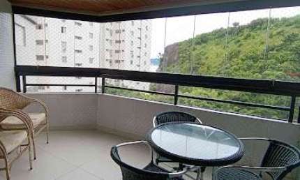 Apartamento com 3 dormitórios à venda, 94 m² por R$ 650.000,00 - Praia das Pitangueiras - Guarujá/SP