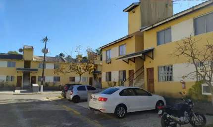 Apartamento com 2 quartos para alugar em Fundos, Biguaçu 
