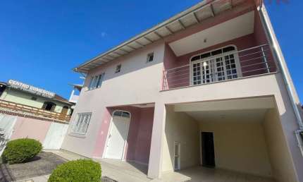 Casa com 3 quartos à venda no Centro, Biguaçu 