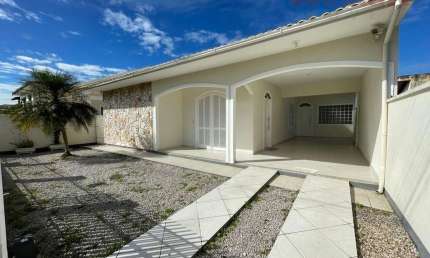 Casa com 3 quartos para alugar em Vendaval, Biguaçu 