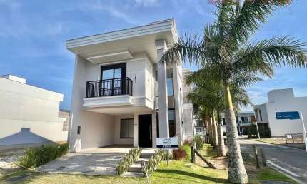 Casa com 3 quartos à venda em Deltaville, Biguaçu 
