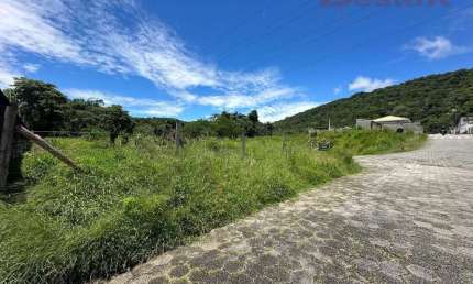 Terreno à venda em Fundos, Biguaçu 