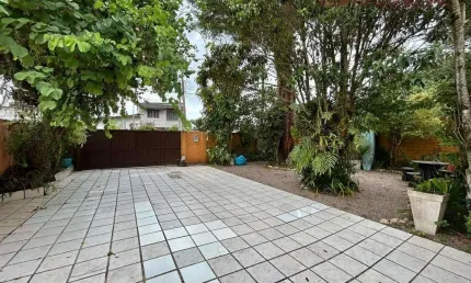 Casa com 3 quartos à venda na Praia João Rosa, Biguaçu 
