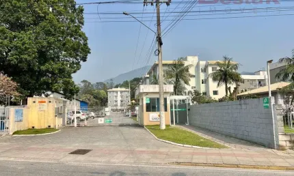 Apartamento com 2 quartos à venda em Fundos, Biguaçu 