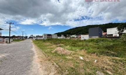 Terreno à venda em Fundos, Biguaçu 