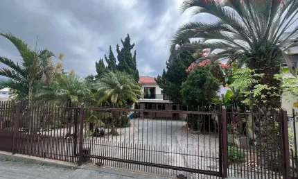 Casa com 6 quartos à venda na Serraria, São José 