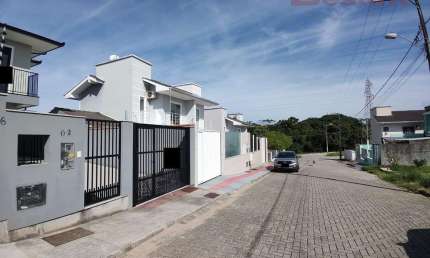 Casa com 3 quartos à venda no Forquilhas, São José 