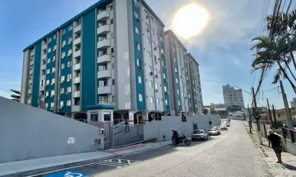 Apartamento com 3 quartos à venda no Barreiros, São José 