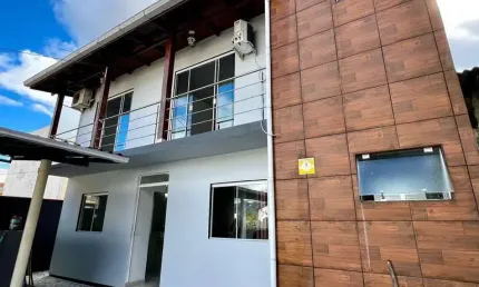 Casa com 2 quartos à venda no Forquilhas, São José 