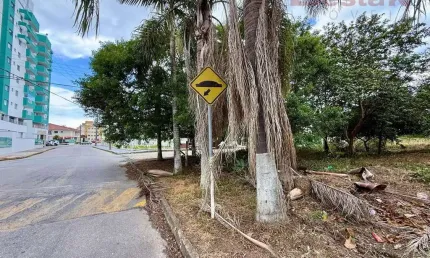 Terreno à venda em Rio Caveiras, Biguaçu 