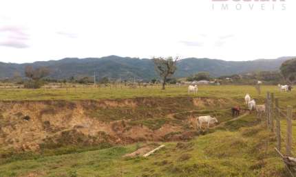 Chácara / sítio à venda no Três Riachos, Biguaçu 