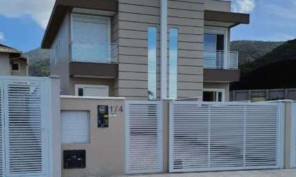 Casa em Palmas - Governador Celso Ramos: 104m², 3 dormitórios, 1 suíte, 3 banheiros por R$1.010.000