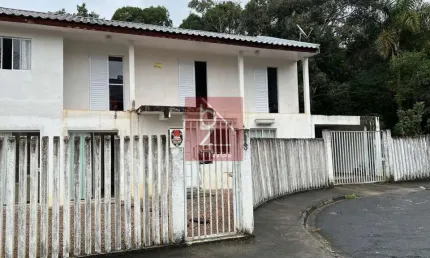 Casa com 3 quartos à venda na Rua Hugo de Oliveira, 113, Loteamento Marinoni, Almirante Tamandaré