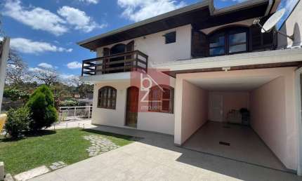 Casa com 4 quartos à venda na Rua João de Lara, 676, São Lourenço, Curitiba