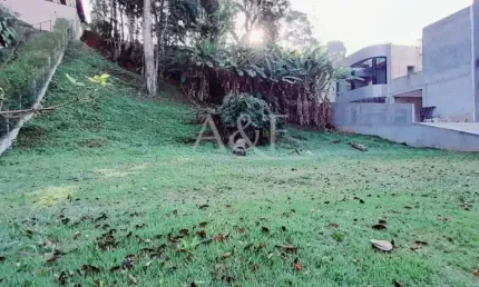 Terreno à venda no Condomínio Porto Atibaia, Atibaia 
