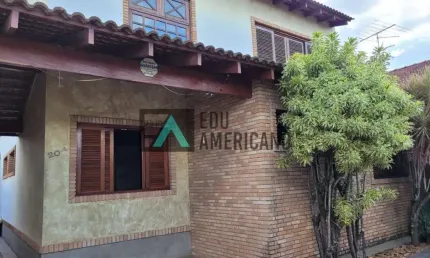 Ótimo sobrado VILA SANTISTA, Atibaia com vista privilegiada, 3 dormitórios piscina rua tranquila