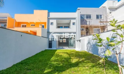 Casa em condomínio fechado com 3 quartos à venda na Avenida Senador Salgado Filho, 6800, Uberaba, Curitiba