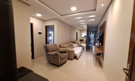 Casa com 3 quartos à venda na Travessa Zabelê, 155, Gralha Azul, Fazenda Rio Grande