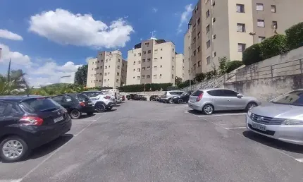 Apartamento com 3 quartos para alugar no Jardim Leonor, Cotia 