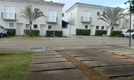 Casa em condomínio fechado com 3 quartos à venda na Chácara Quiriri, Carapicuíba 